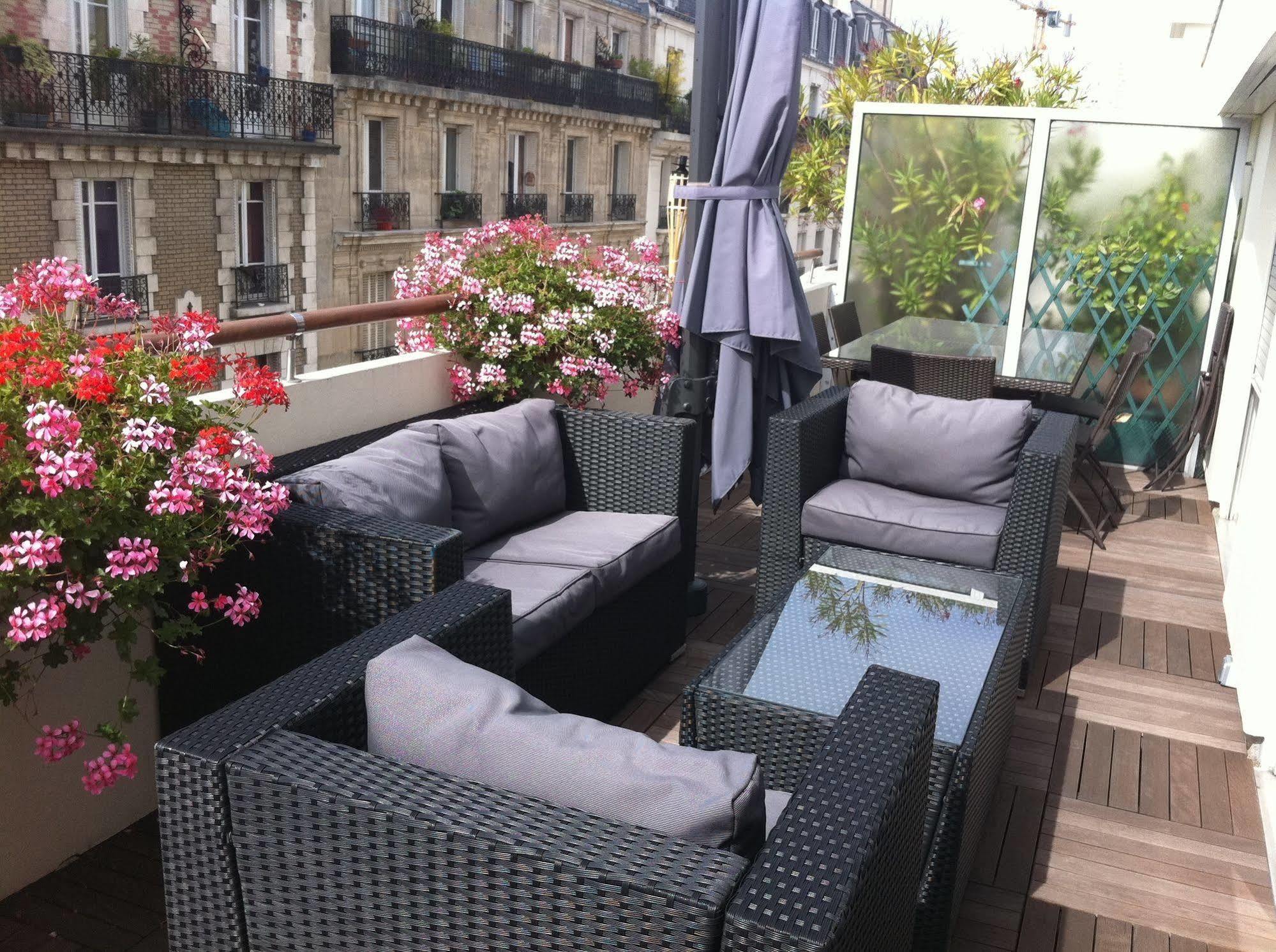 D'amis - D'hotes-b&b-guest House Bed & Breakfast