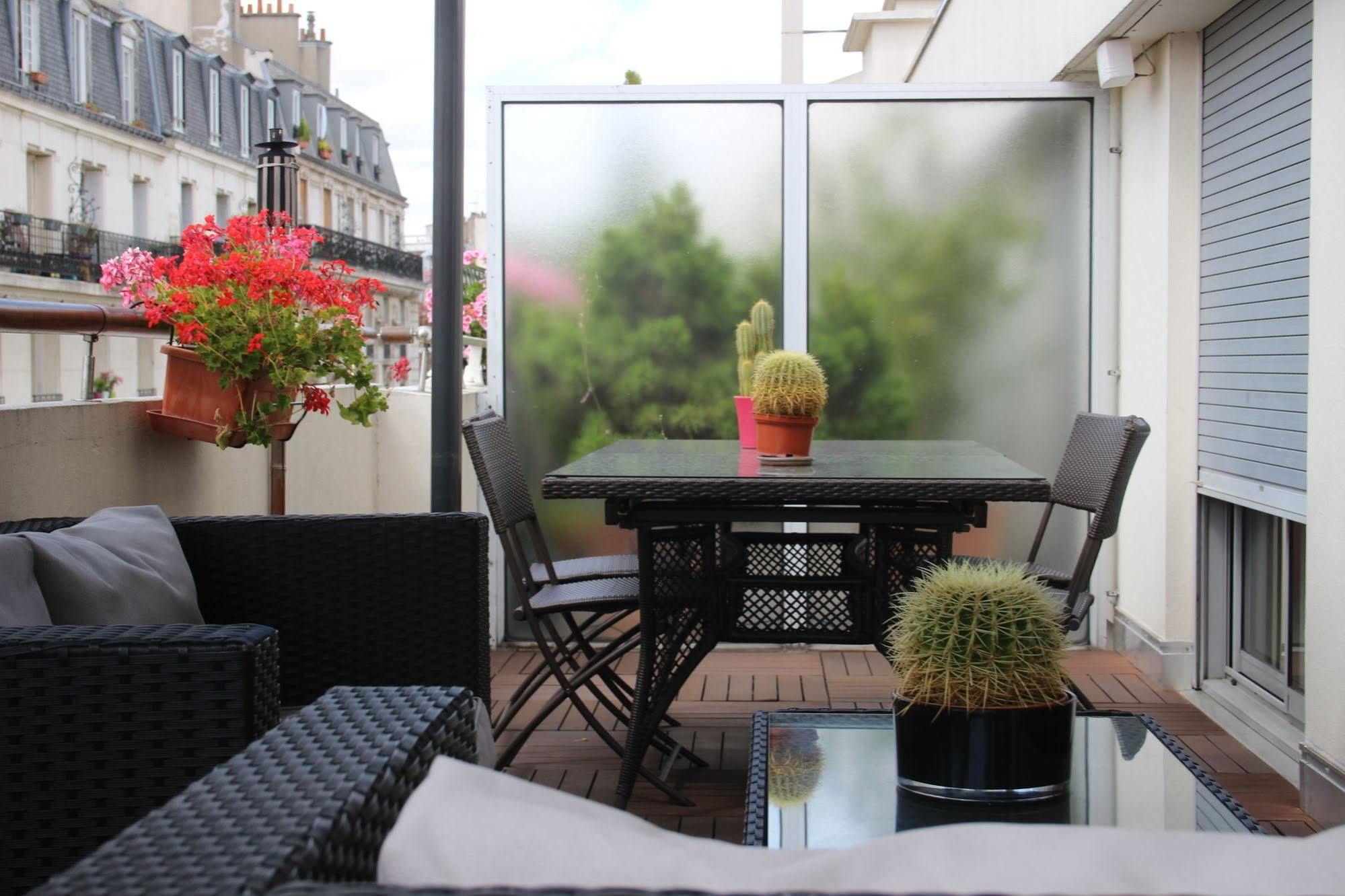 Bed & Breakfast D'amis - D'hotes-b&b-guest House Paris