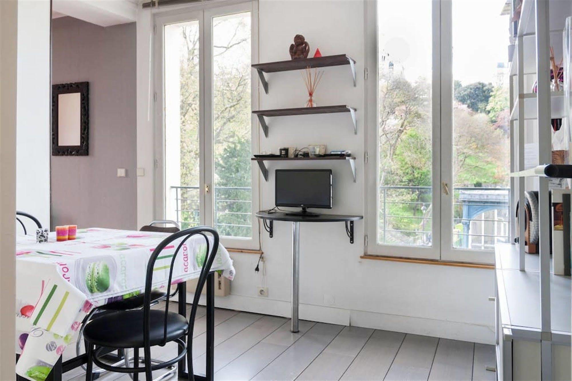 Great Montmartre Sacre-coeur - Smartrenting Apartment