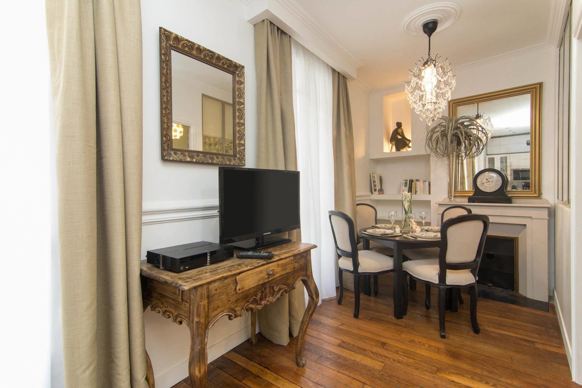 Inn My Nest - Quartier Latin 2*