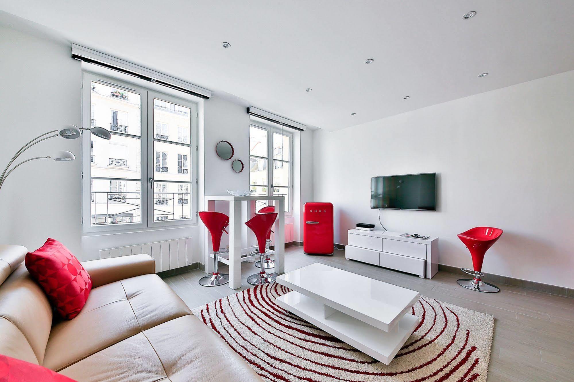 Livinparis - Luxury 2 Bedrooms Grands-boulevards I Apartment