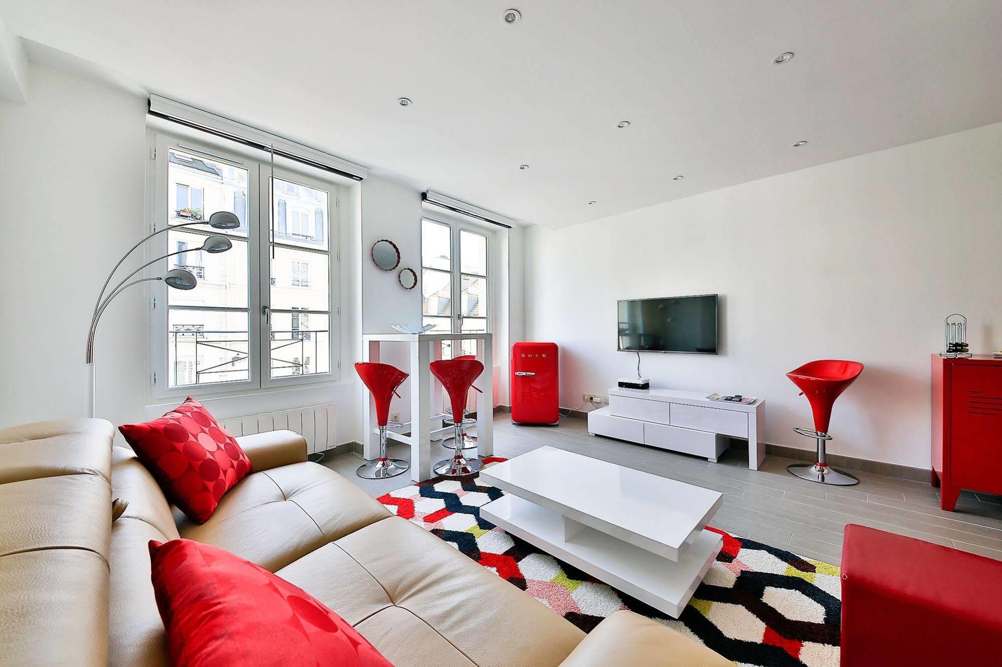 Apartment Livinparis - Luxury 2 Bedrooms Grands-boulevards I *