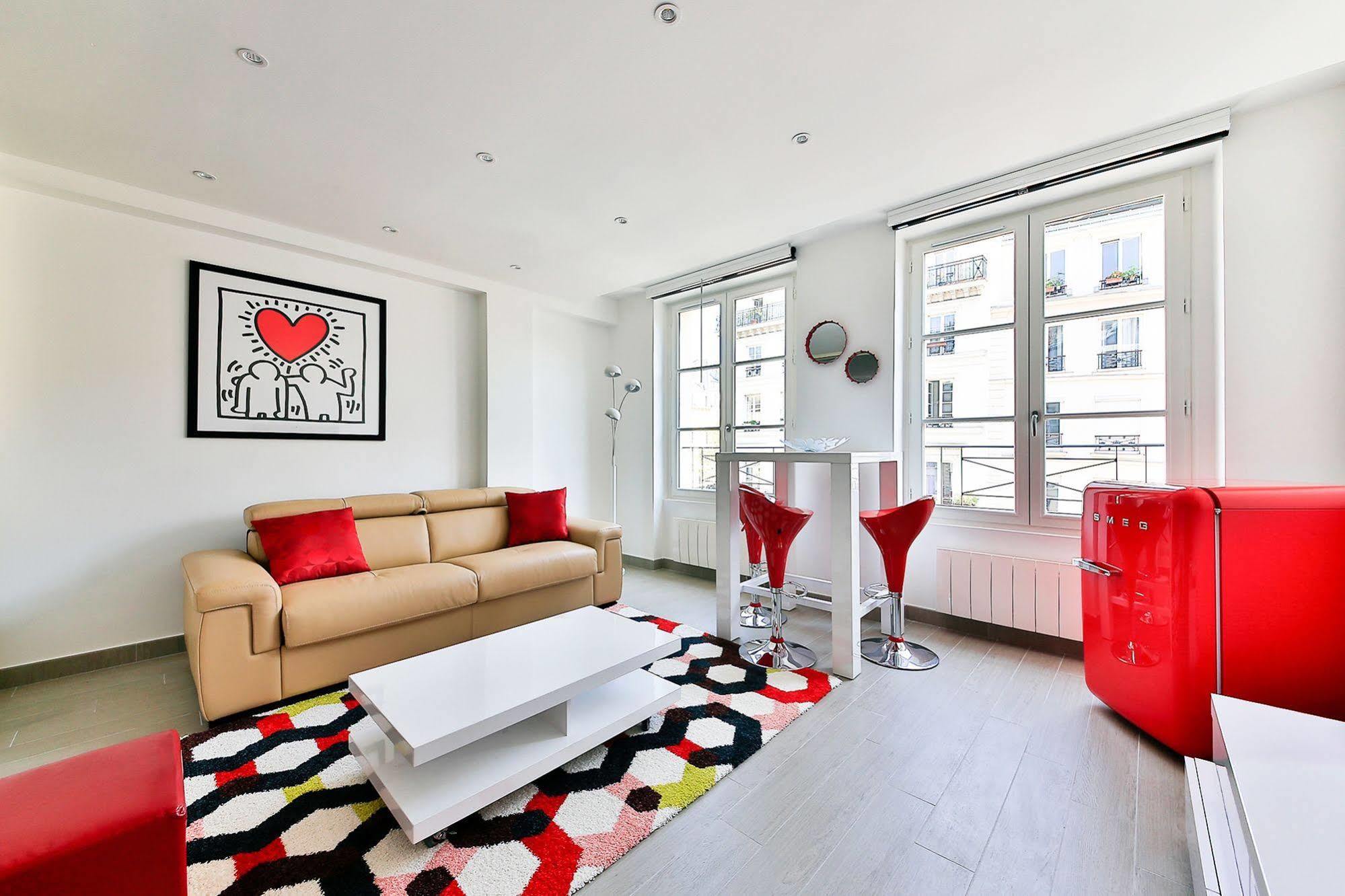 Livinparis - Luxury 2 Bedrooms Grands-boulevards I Apartment