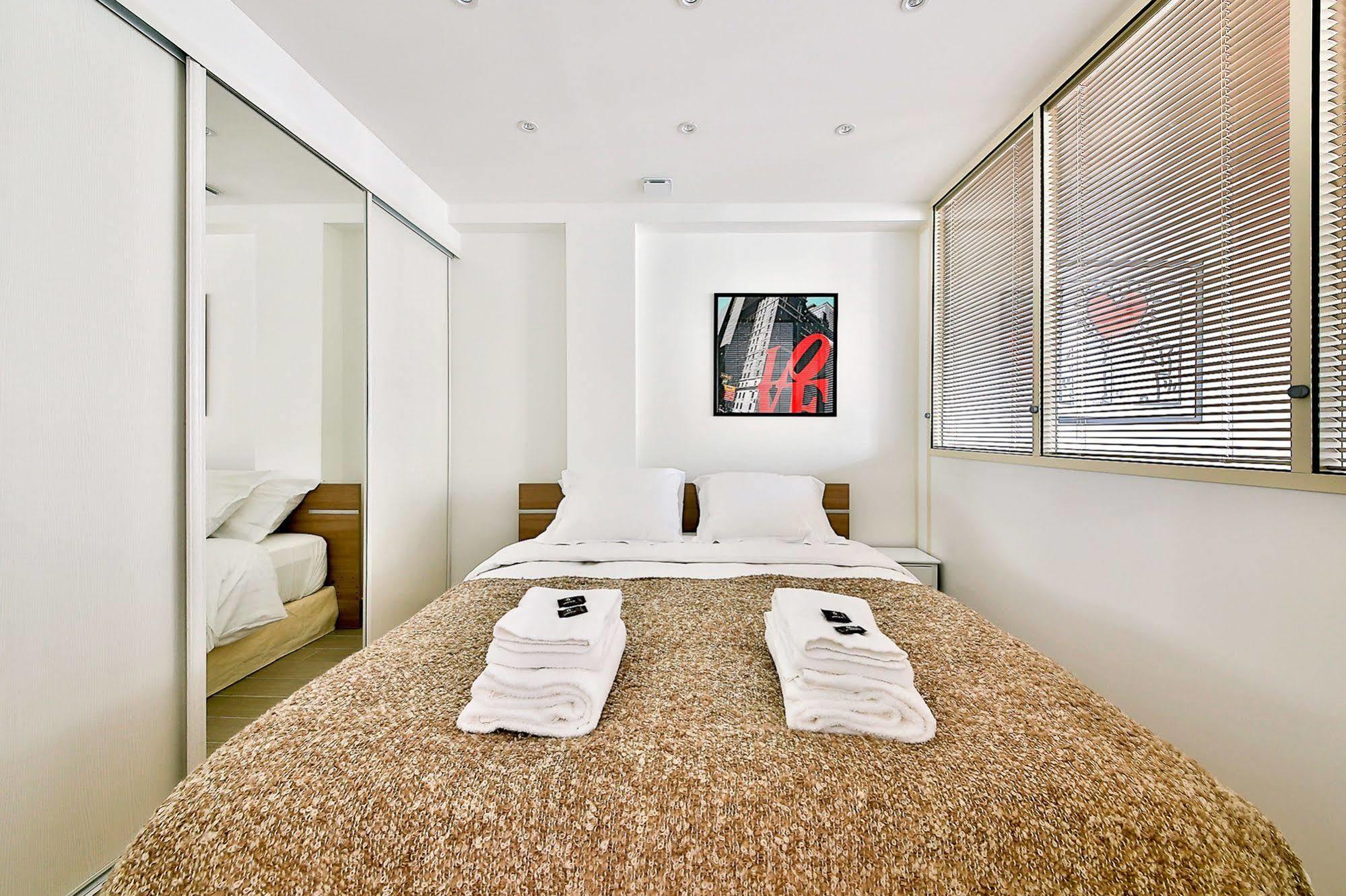 Livinparis - Luxury 2 Bedrooms Grands-boulevards I Paris
