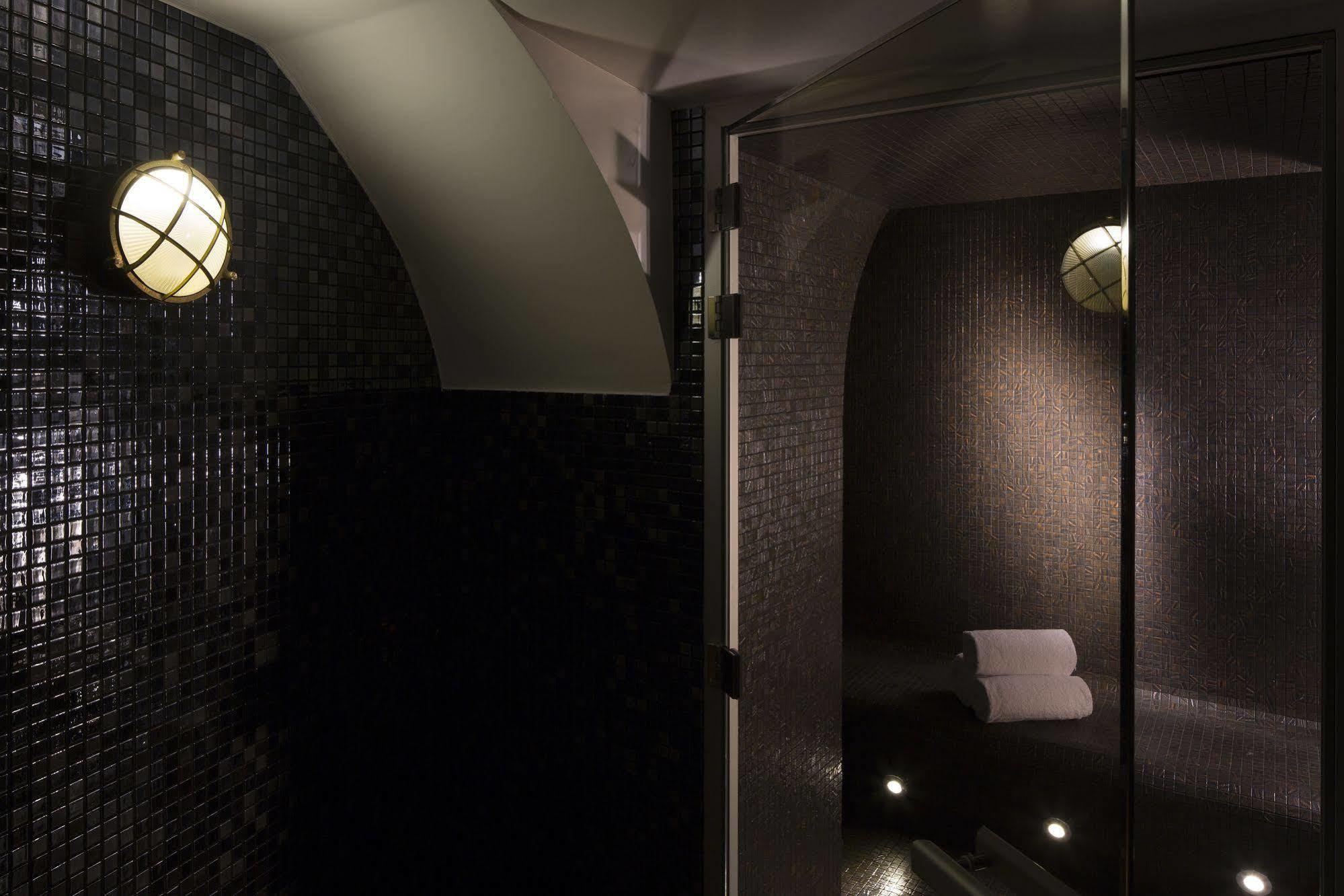 Whistler 4* Paris