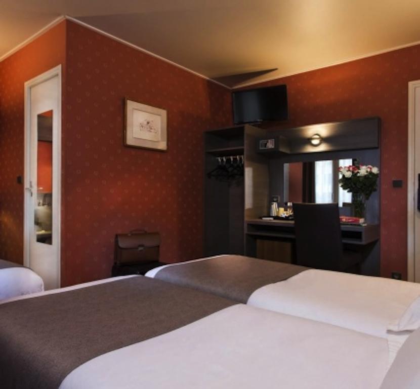 Latin Hotel