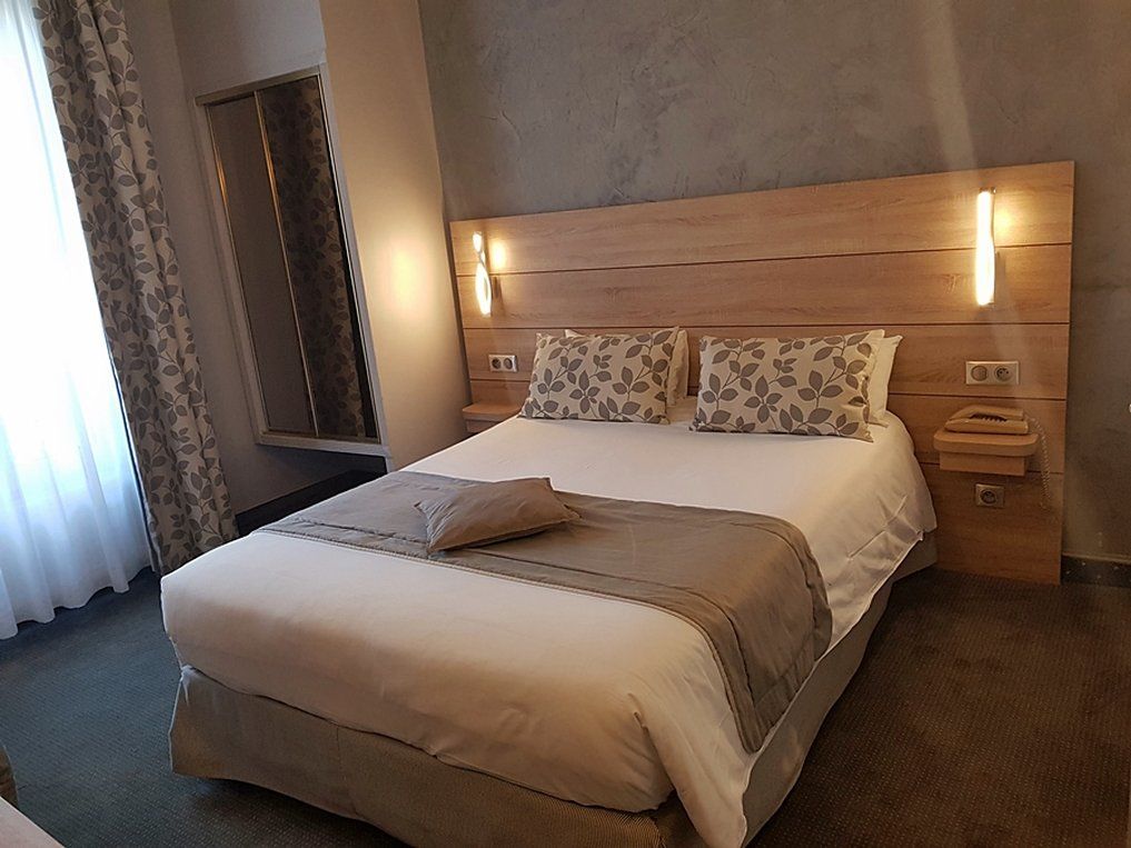 Champerret Elysées Paris