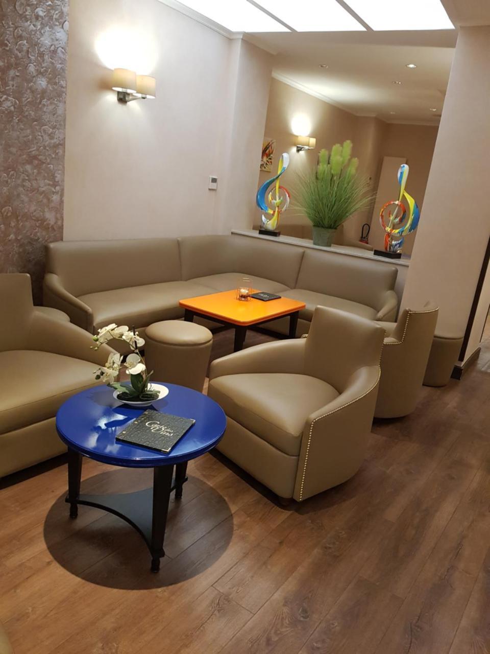 Hotel Champerret Elysées Paris
