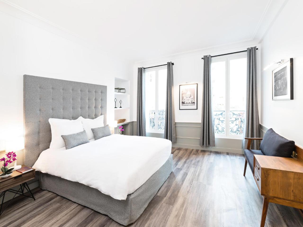 Livinparis - Luxury 3 & 4 Bedrooms Montmartre I Paris