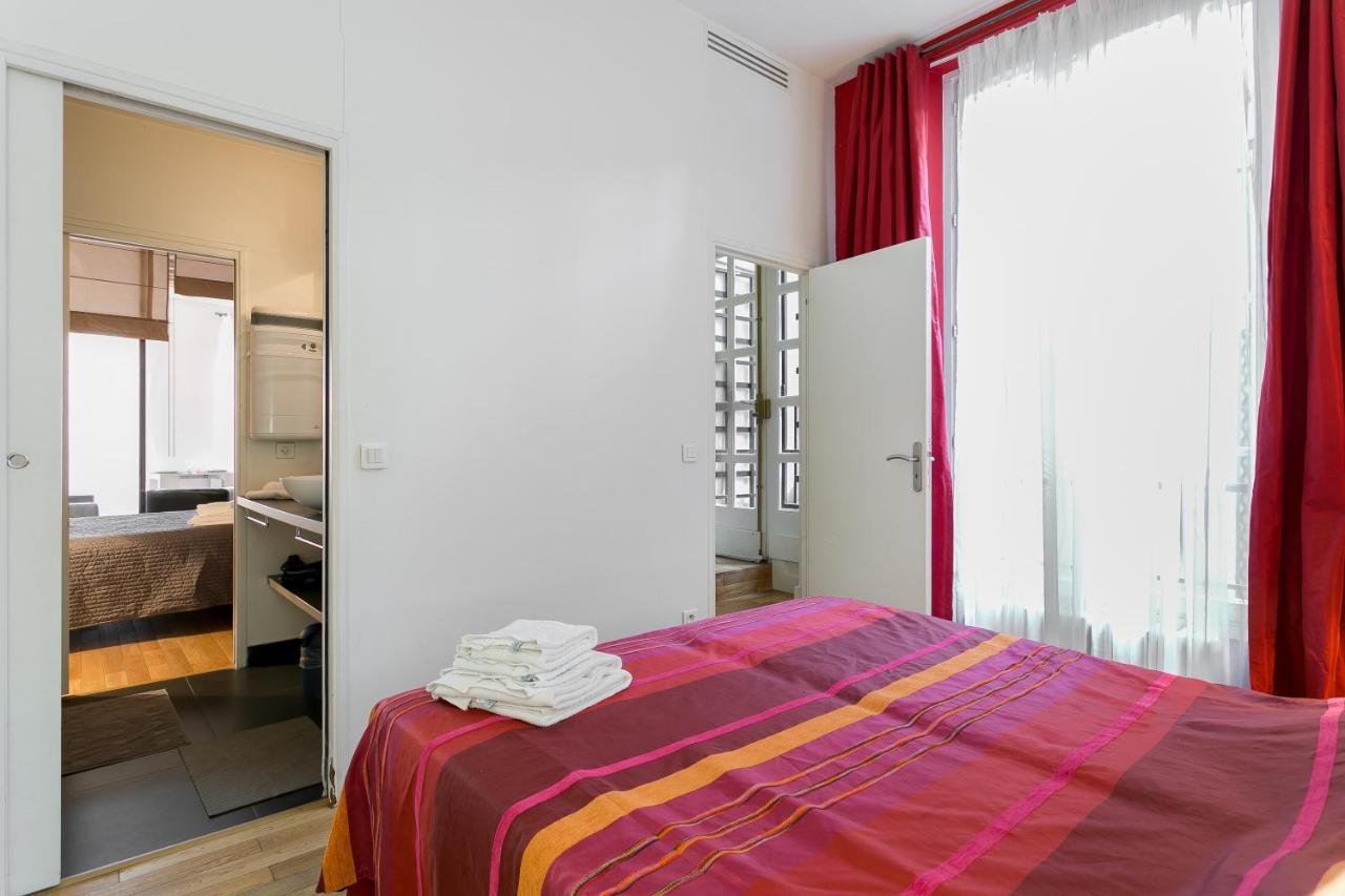 Apartment Le Marais Place Sainte Catherine With Ac