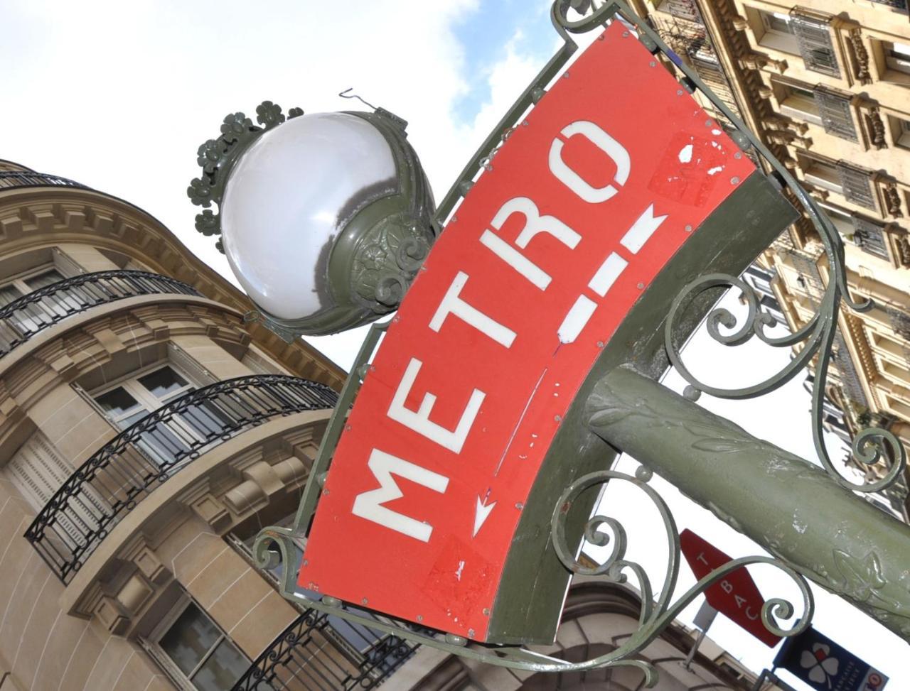 Aparthotel Beatrice Et Emmanuel Meuble Eiffel Paris
