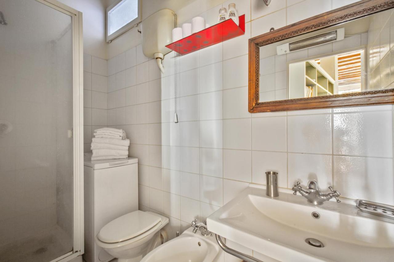 Marais-rue Des Rosiers Id 24 Appartement Paris