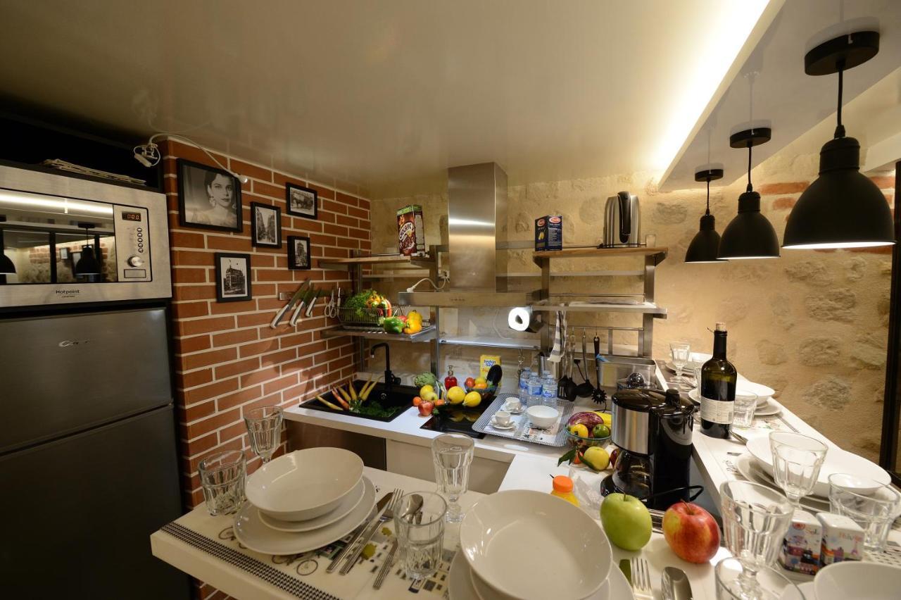Loft Basfour-paris Centre Equipe Avec Sauna!-paris 4e Apartment Paris