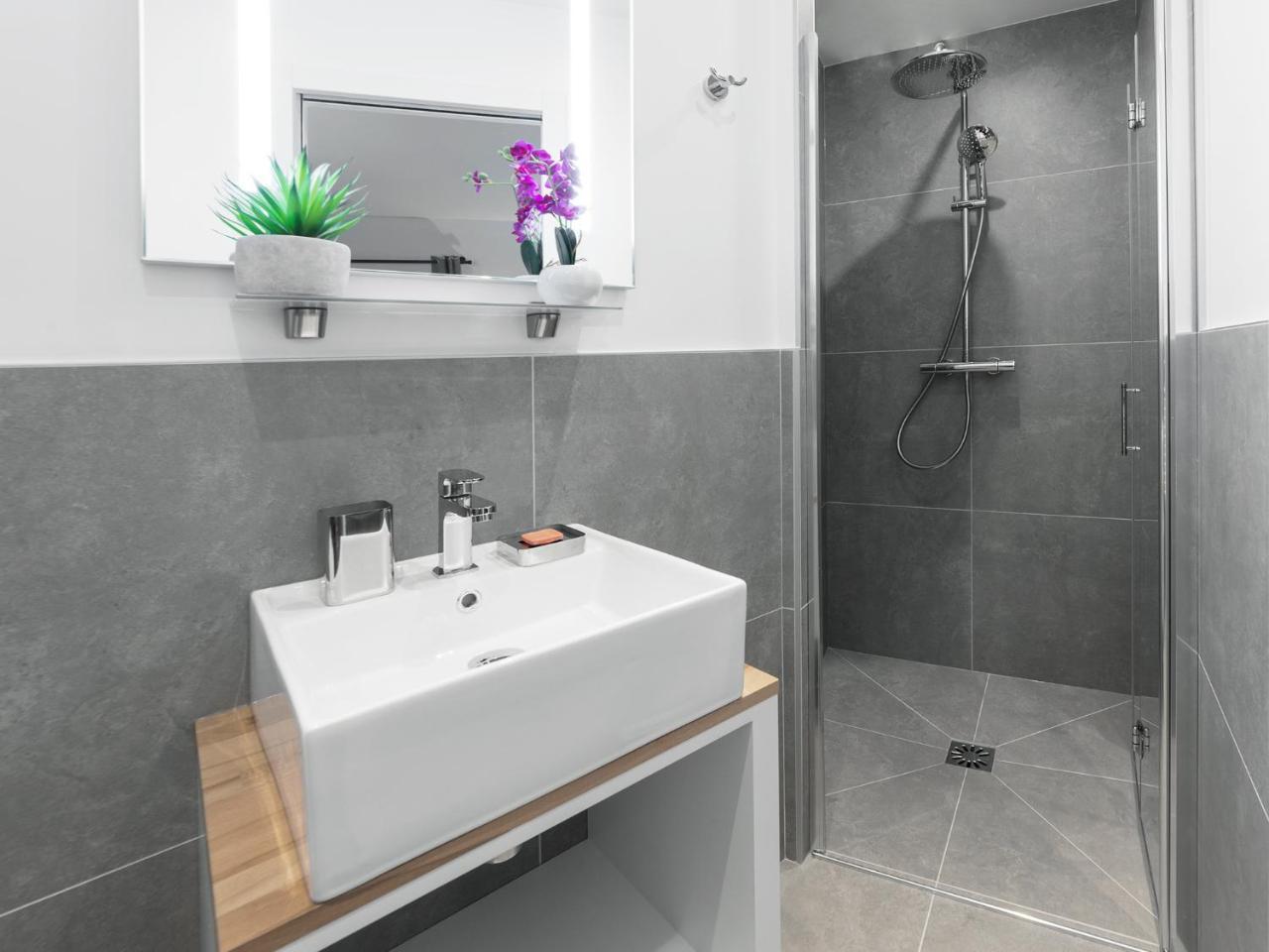 Livinparis - Luxury 2 Bedrooms Le Louvre I Paris