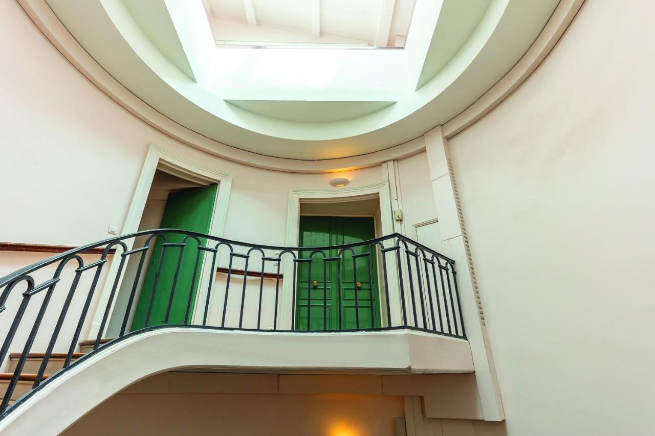 Historical - Odeon, Rive Gauche - 170 M2 Apartment *