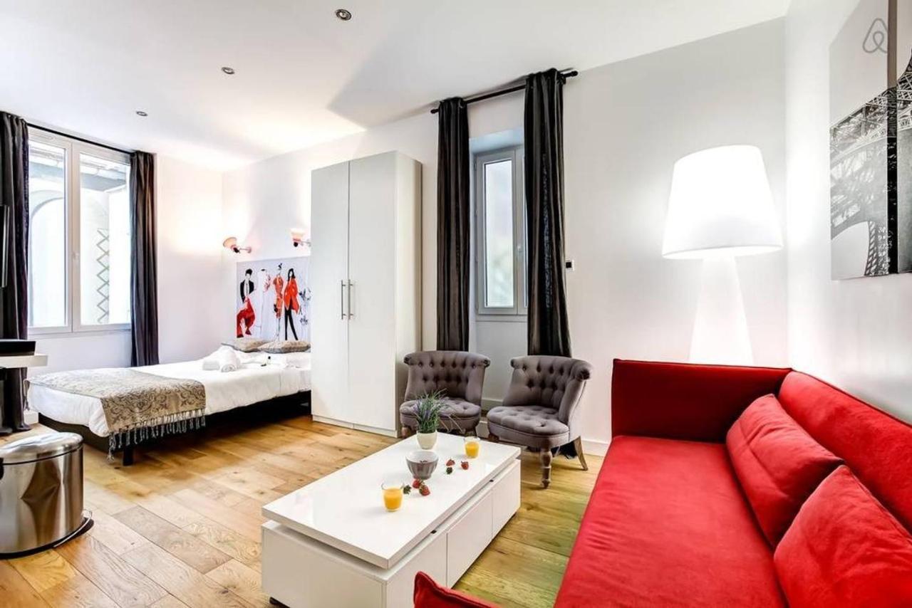 Apartment Designer Flats Louvre / Marais *