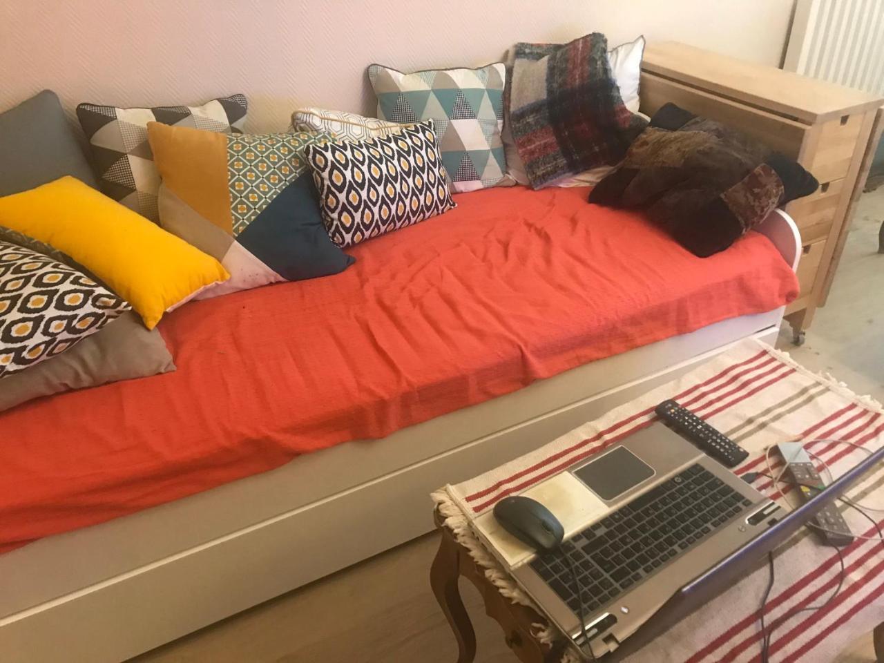 Apartment Paradise Crib Paris