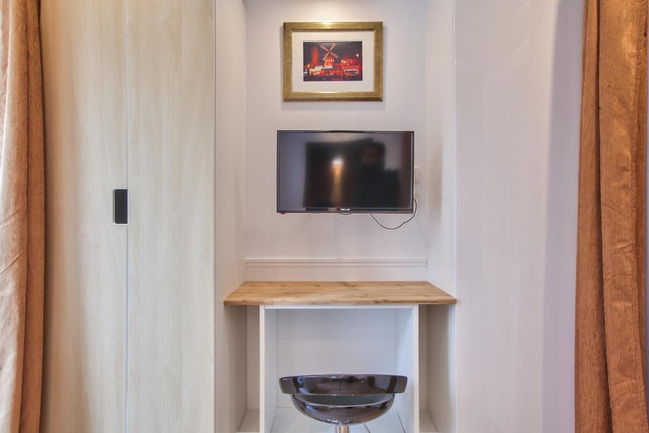 Apartment 65-french Cancan St Denis Paris