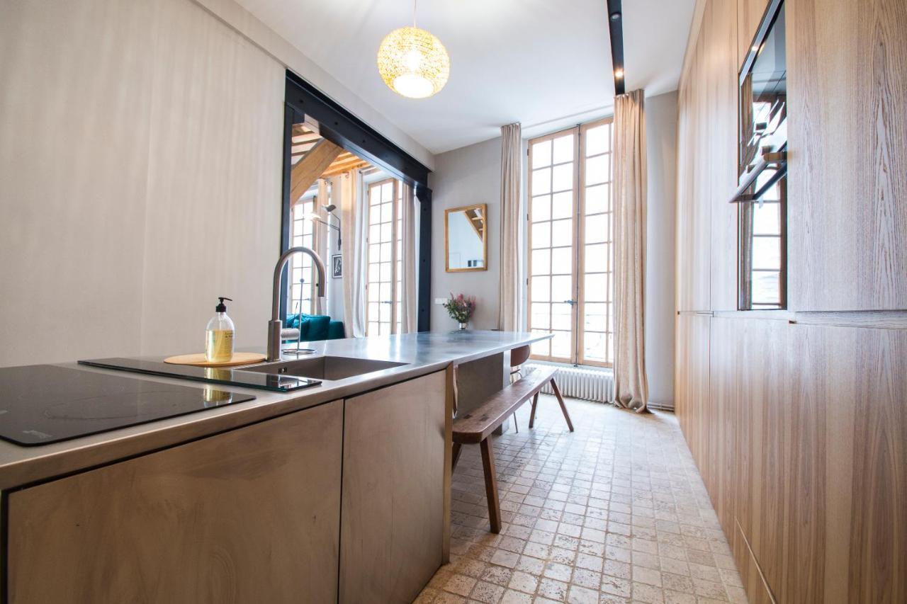 Luxury Duplex - Marais Aparthotel Paris