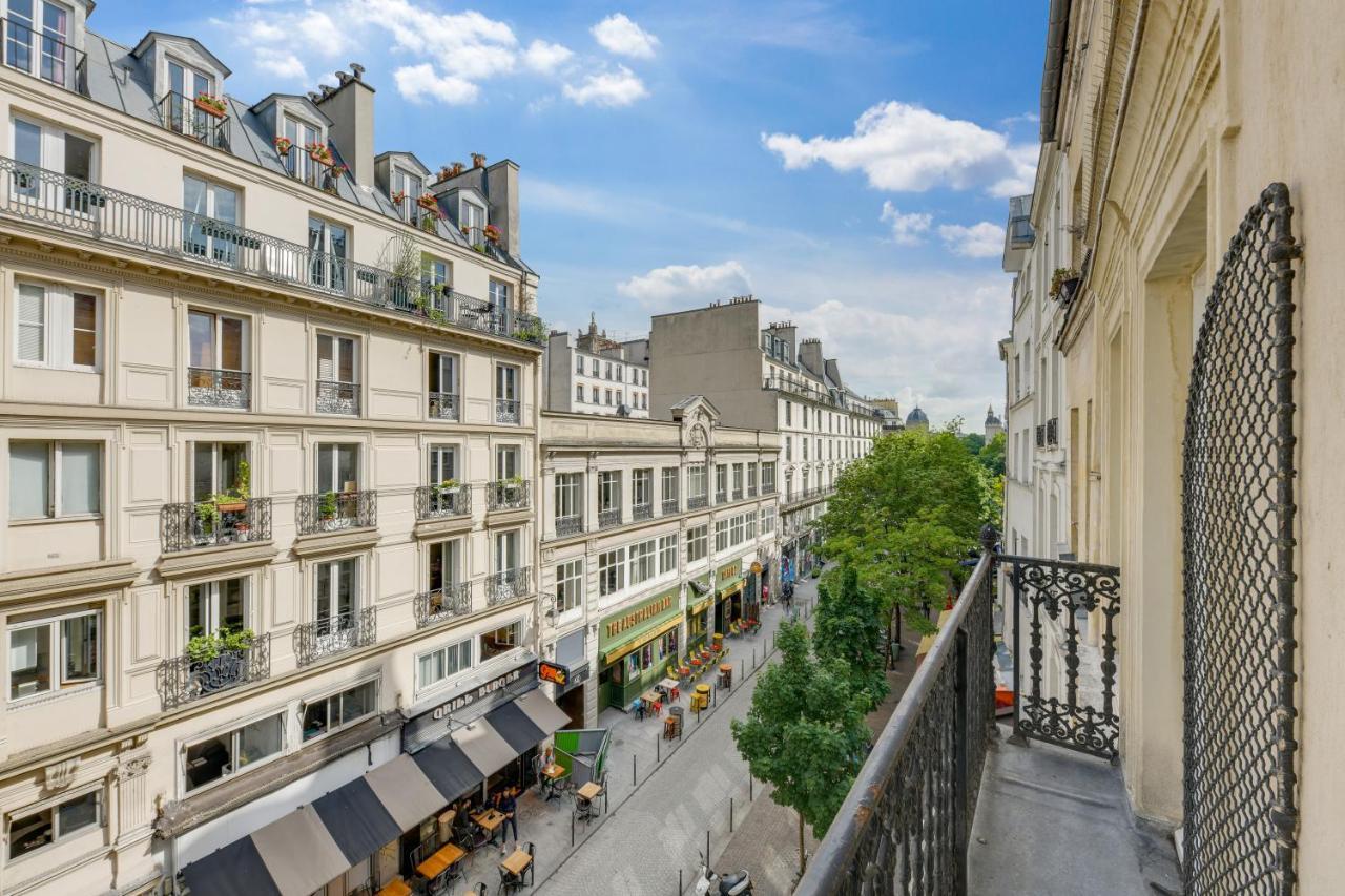Id 308 Chatelet Rivoli * Paris