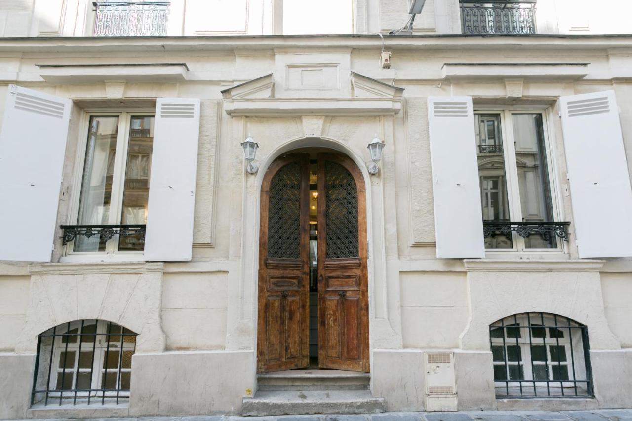 Hector 2* Paris