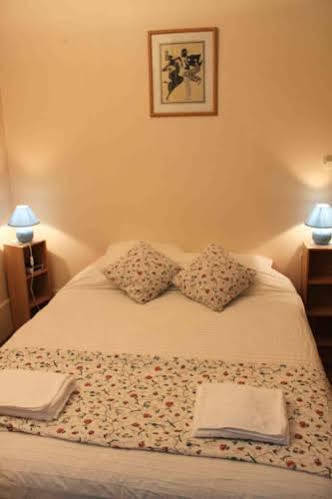 Montmartre Apartments - Degas Apartment *