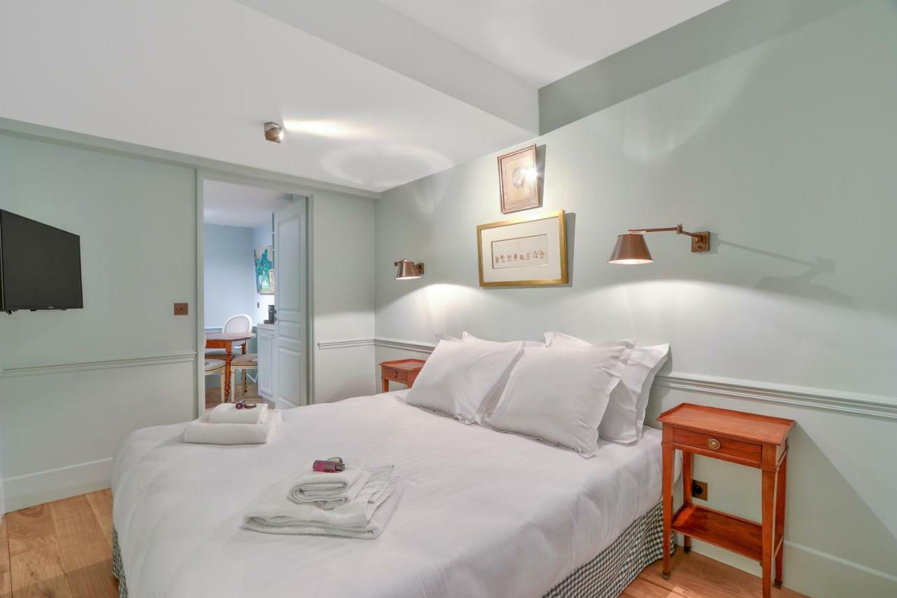 Pick A Flat's In Saint Germain - Paul-louis Courier