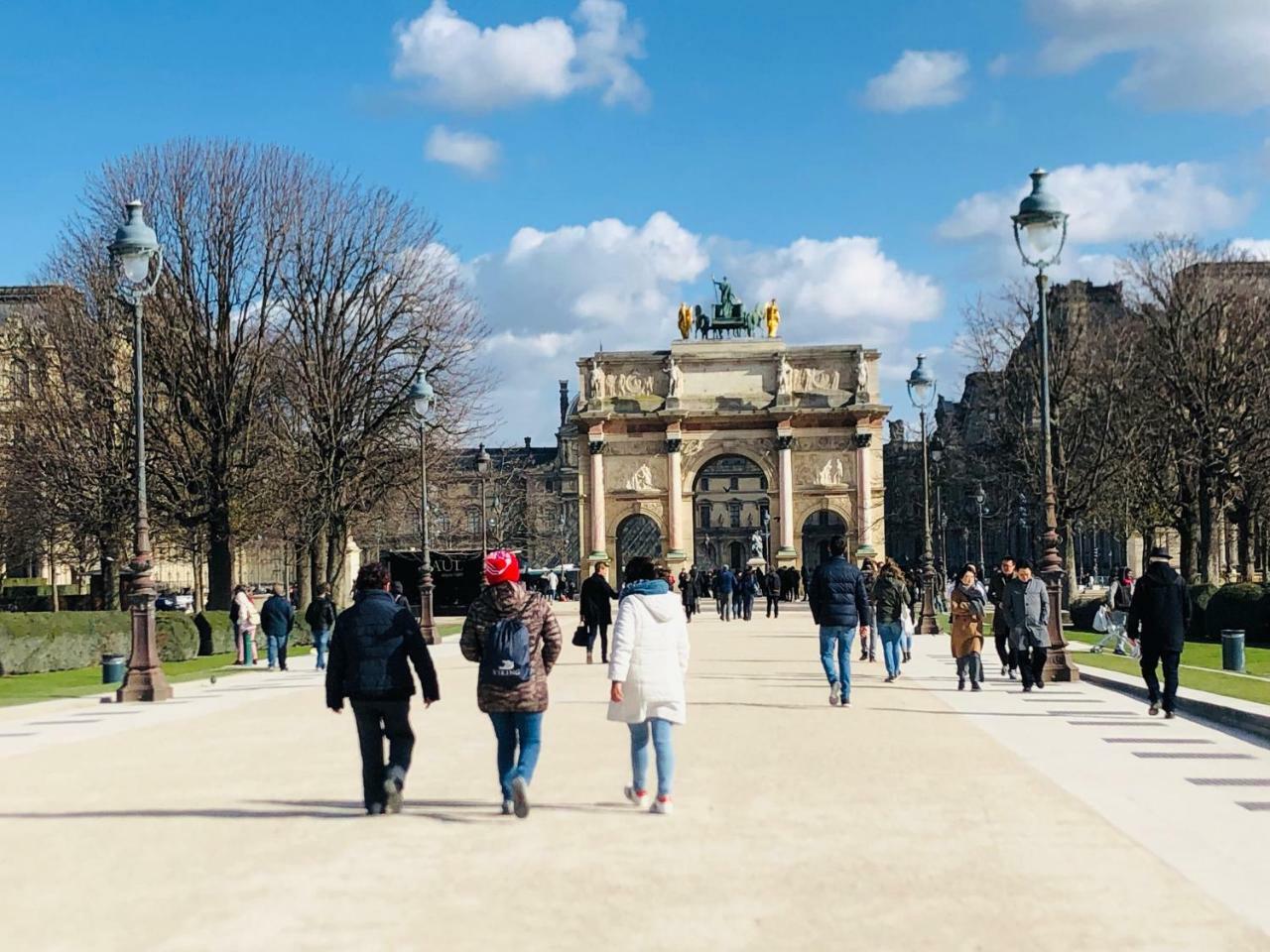 Arc De Triomphe-carnot Luxury & Design Apartment