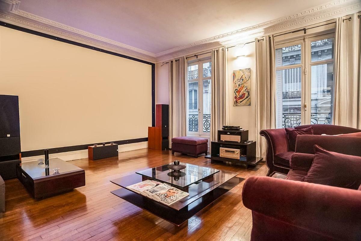 Rue Arsene Houssaye In Appartement *