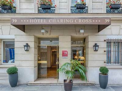 Charing Cross 3*