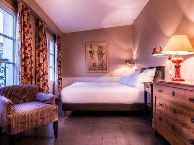 Hotel Le Lavoisier 4*