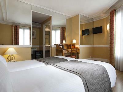 Hotel Claude Bernard Saint-germain 3*