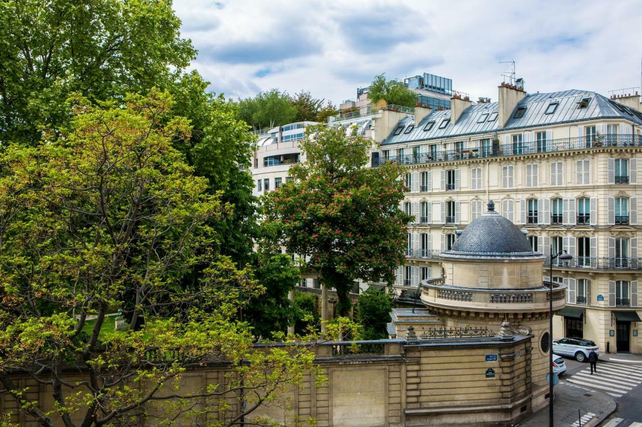Royal Garden Champs-elysees Hotel Paris