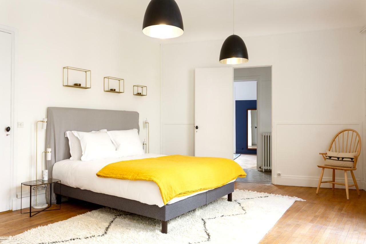 Habitat Parisien - 2br-1ba - Courcelles Parc Monceau Apartment *