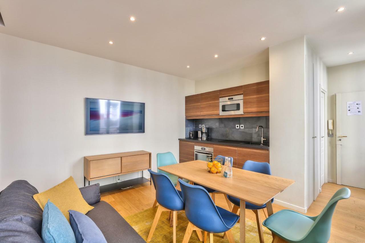 71 - Amazing In Le Marais Apartment