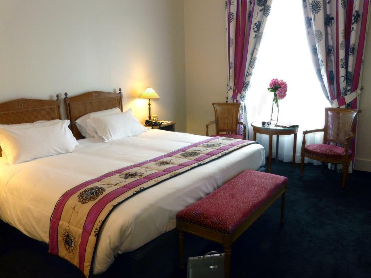 Royal Champs Elysees 4* Paris