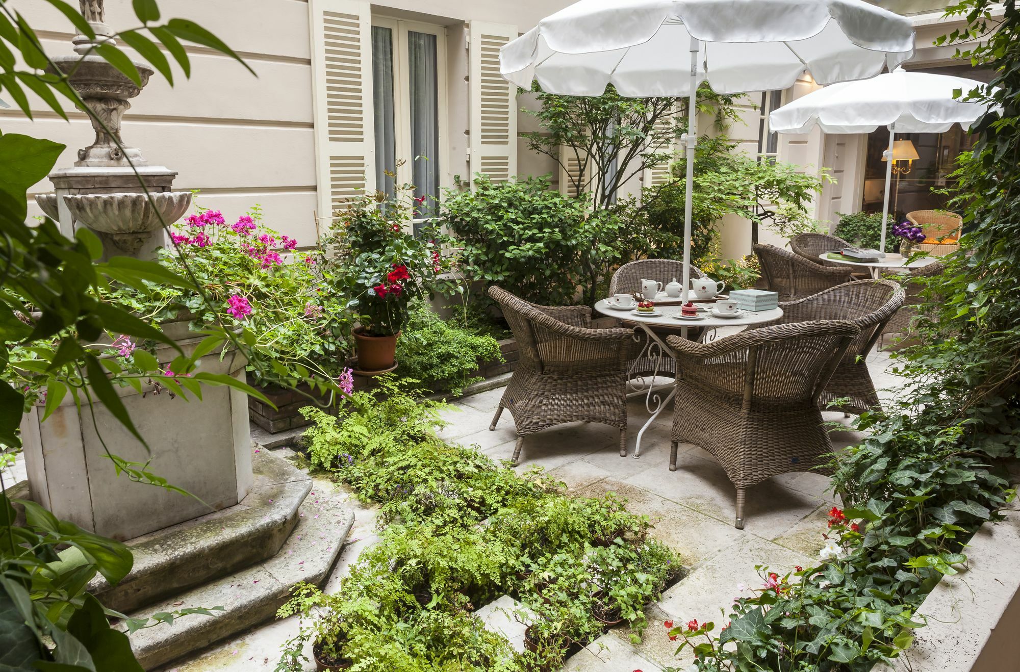 Hotel D'angleterre 3*
