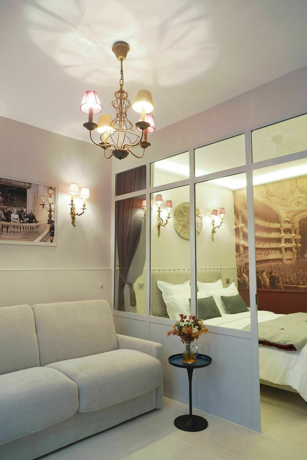 Palais Royal Chicsuites Hotel