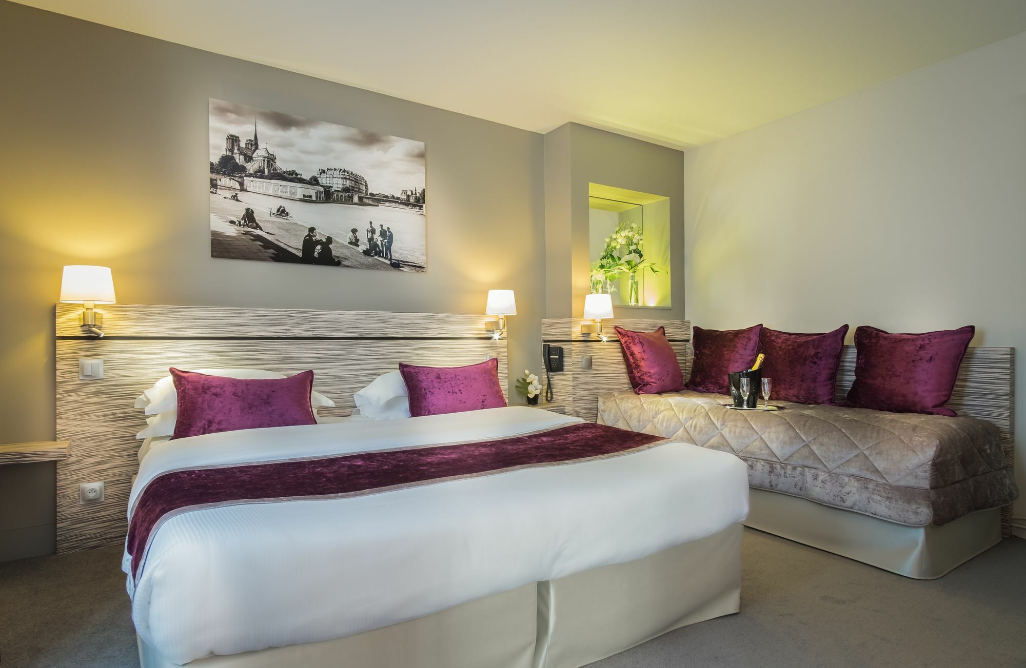 Korner Louvre Hotel 3*