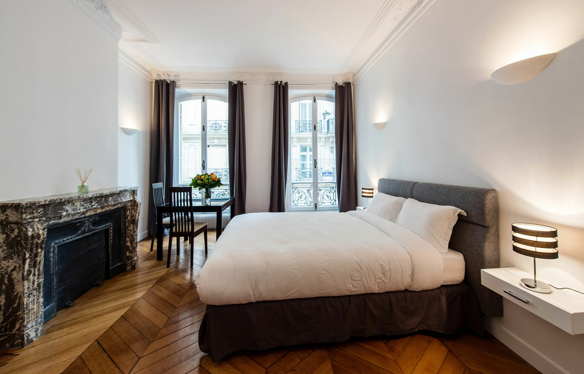 Bed & Breakfast Square 2*