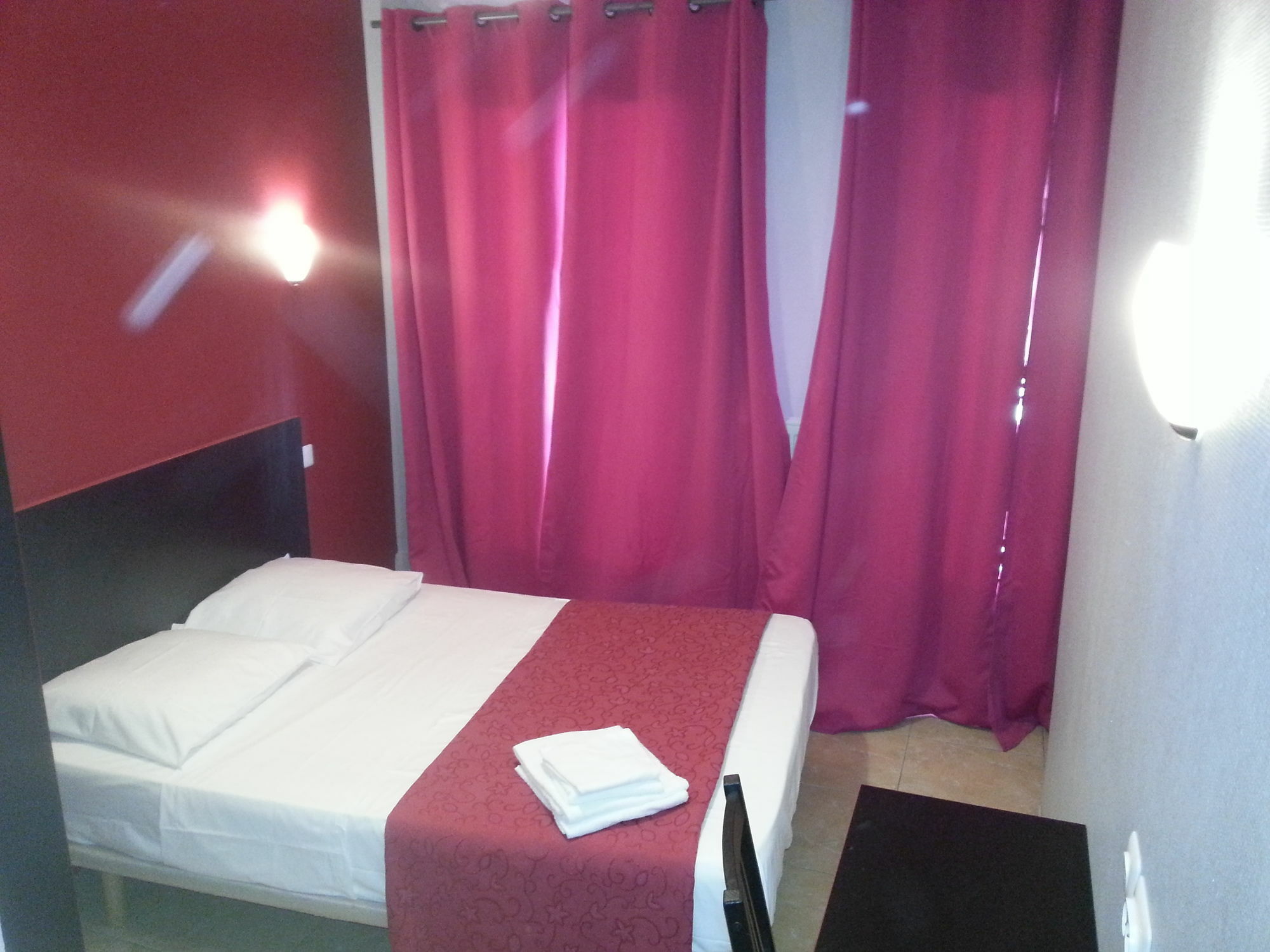 Hipotel Bastille Saint Antoine Hotel Paris