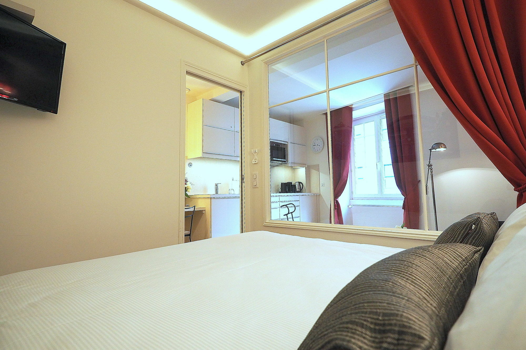 Louvre Opera Design Chicsuites Apartment *