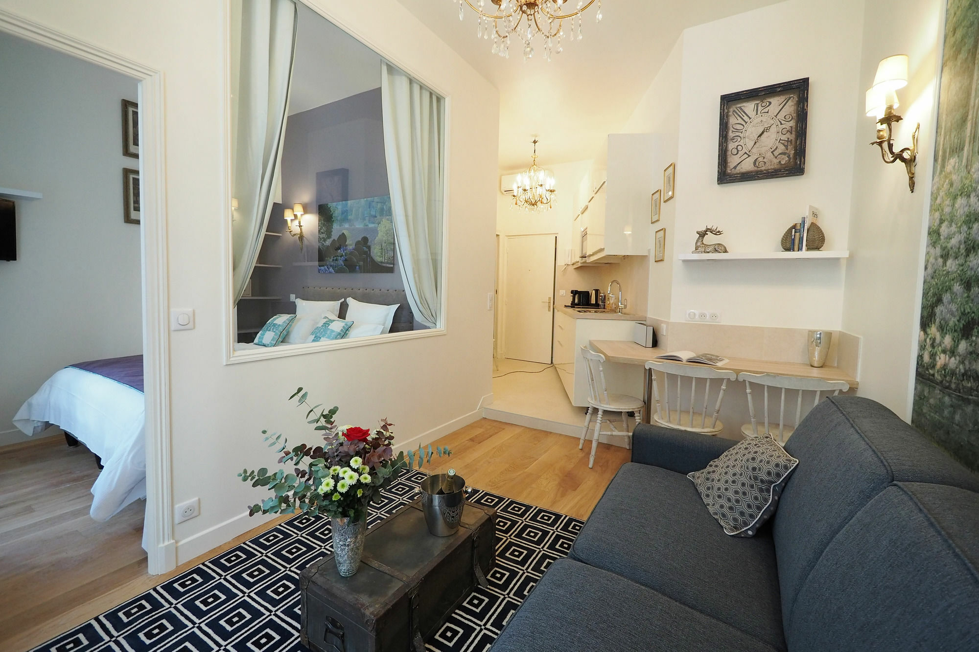 Louvre Opera Design Chicsuites Apartment Paris