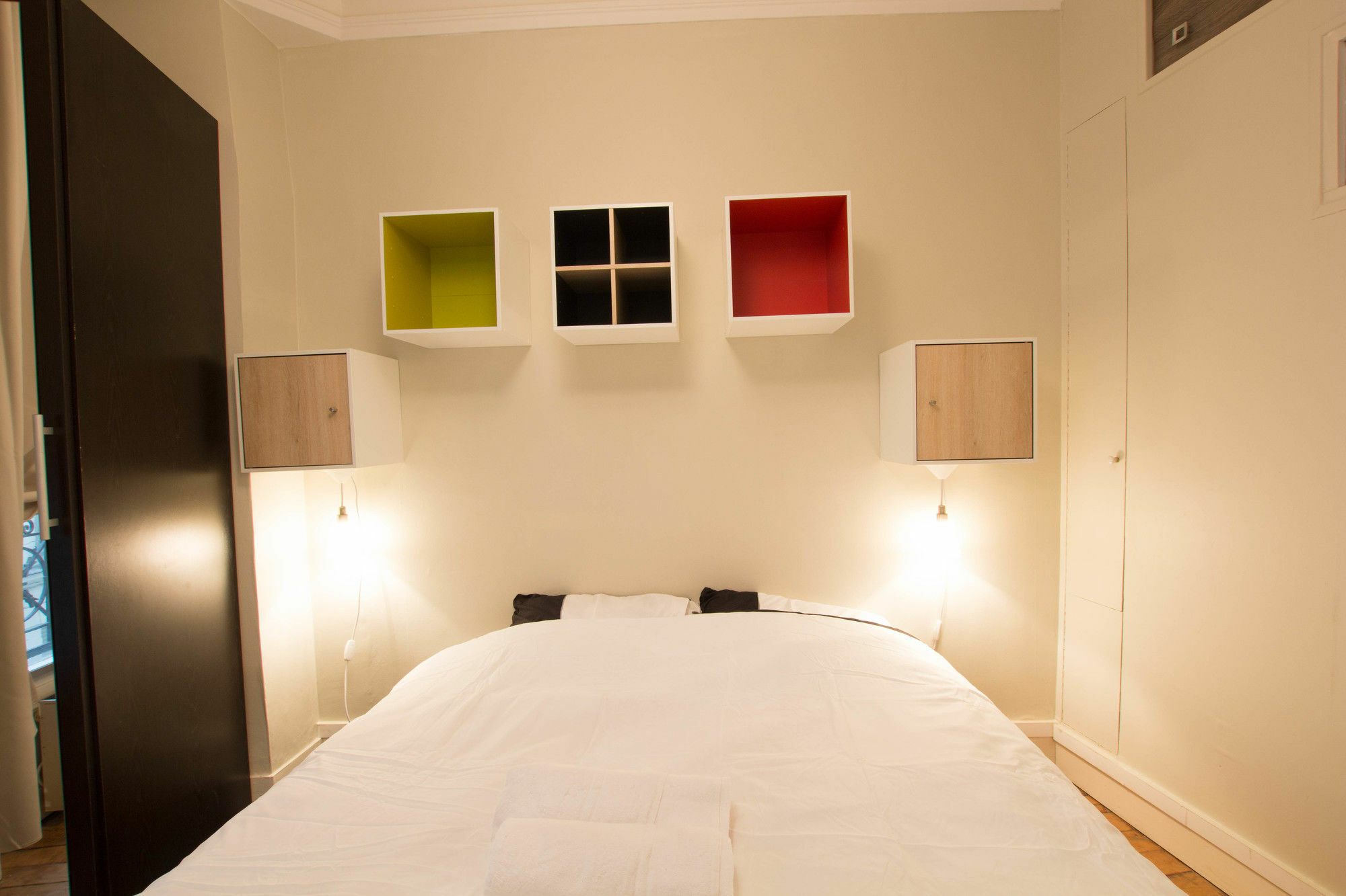 Designer - Eiffel Tower Apartment Paris