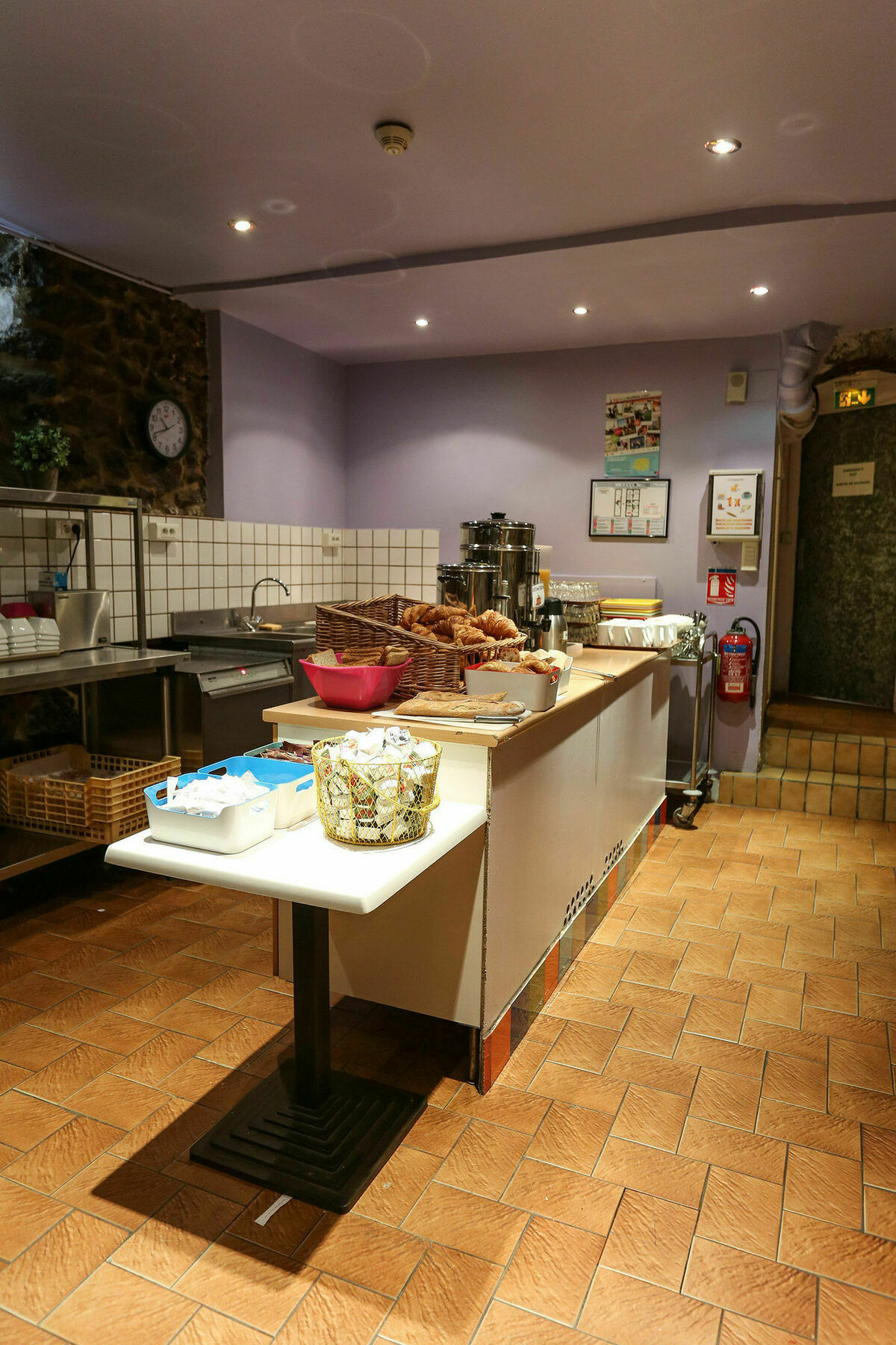 Hostel Le Montclair Montmartre By River *