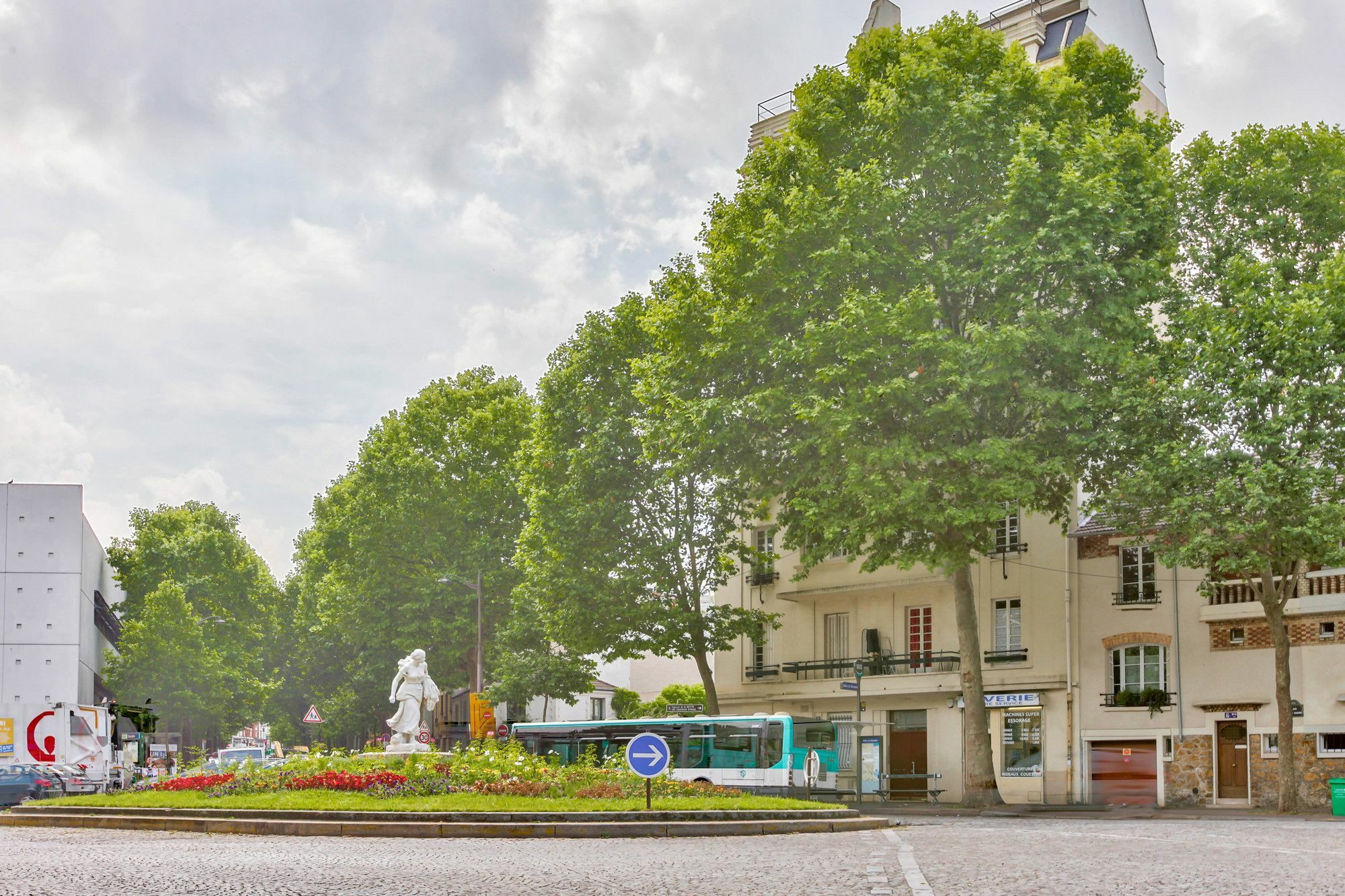 Apartment 45-atelier Buttes Chaumont