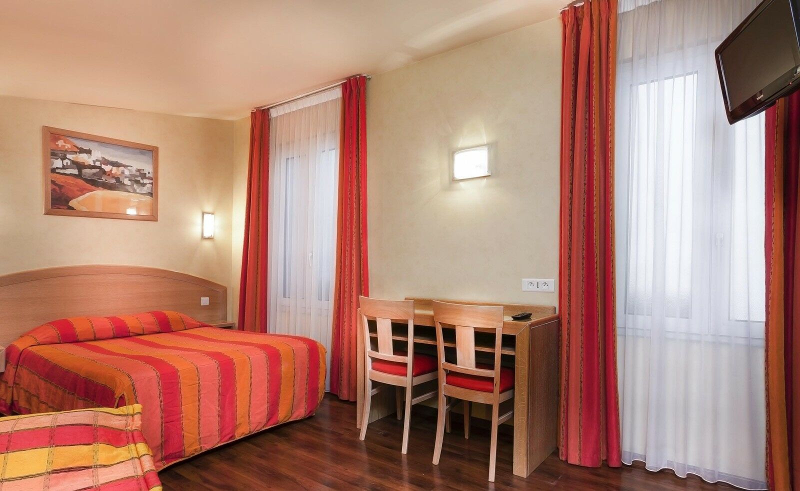 Léna Hotel Paris