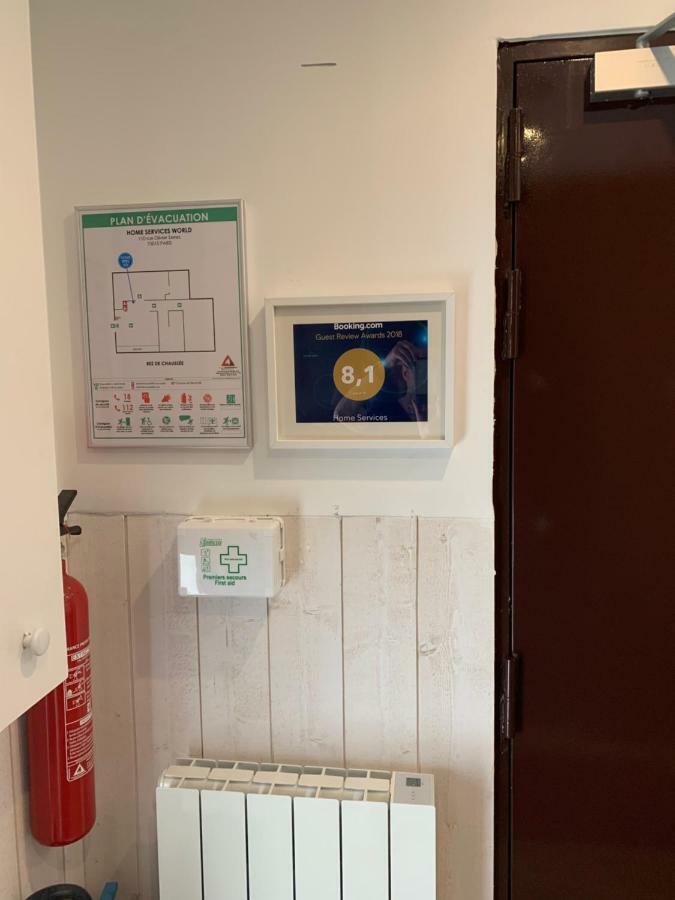 Services Apartment *