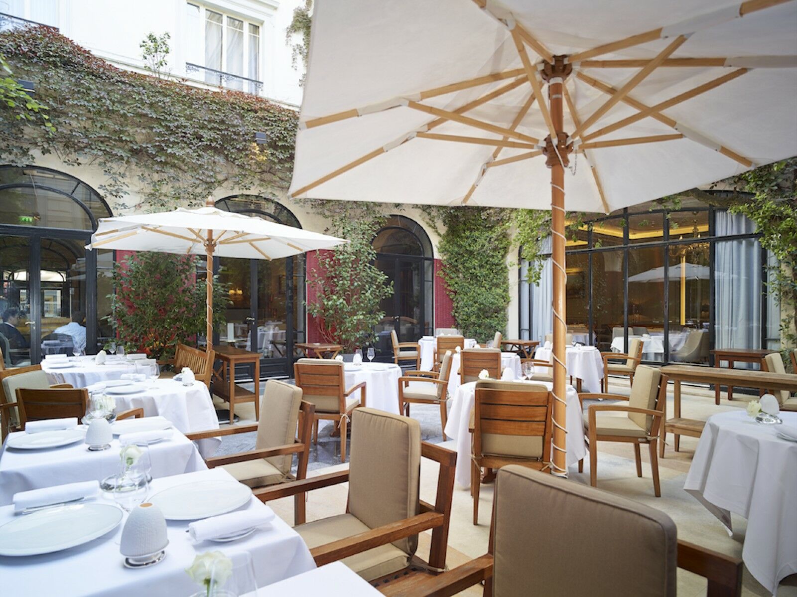 Lancaster Champs-elysees 5* Paris