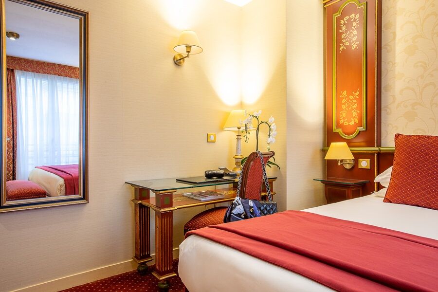 Hotel Beaumarchais Paris